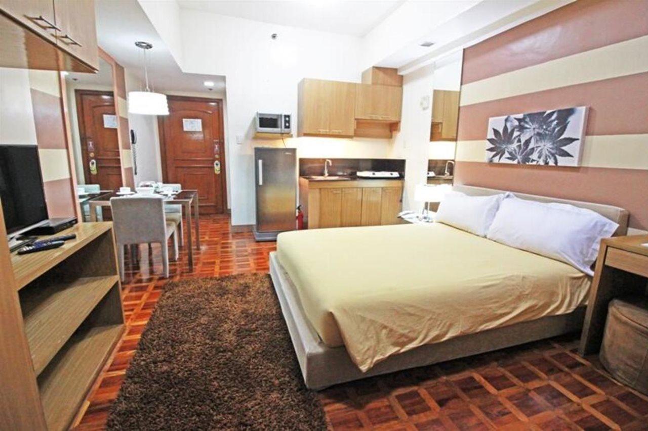 Bsa Mansion Condotel Makati City Bagian luar foto