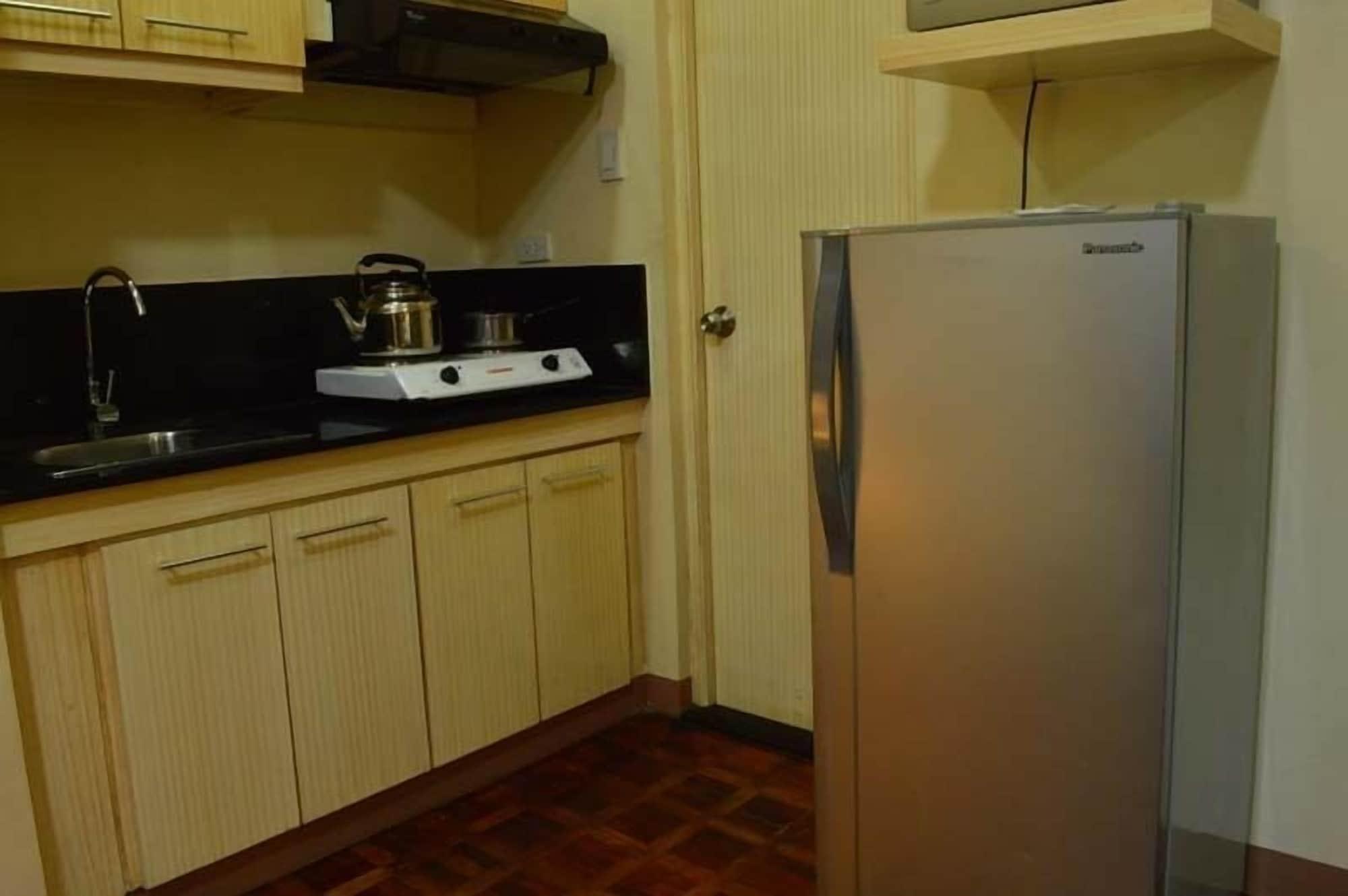 Bsa Mansion Condotel Makati City Bagian luar foto
